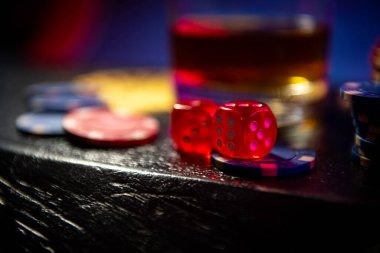 gpxslot mobile showing live blackjack table with live chat and bet controls